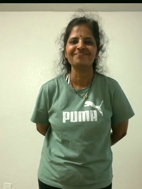 Saraswathi, a YourTrainer member in California, USA, at the start of a video story